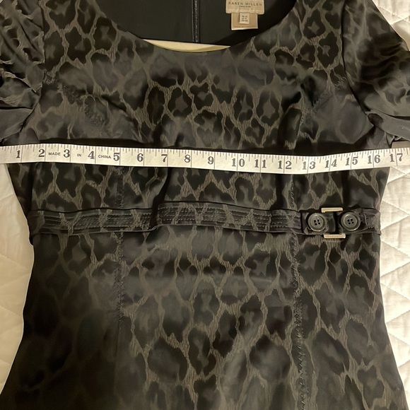 Worn once paid $395 purchase from her store at short Hills, Mall, New Jersey - Picture 5 of 6